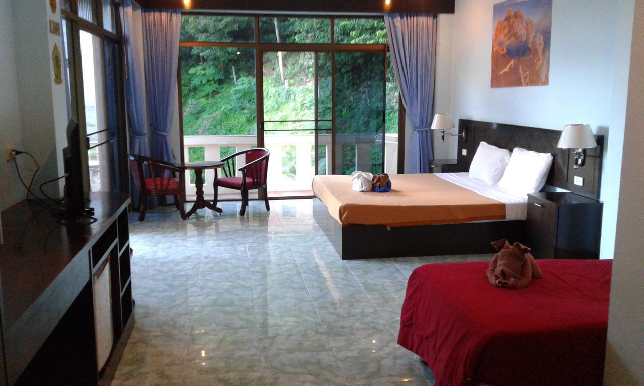 Feng Shui House Hotell Patong Eksteriør bilde