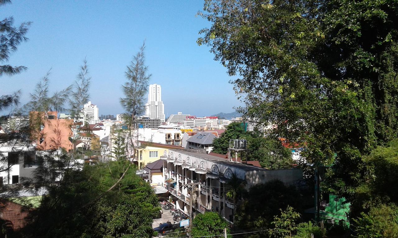Feng Shui House Hotell Patong Eksteriør bilde